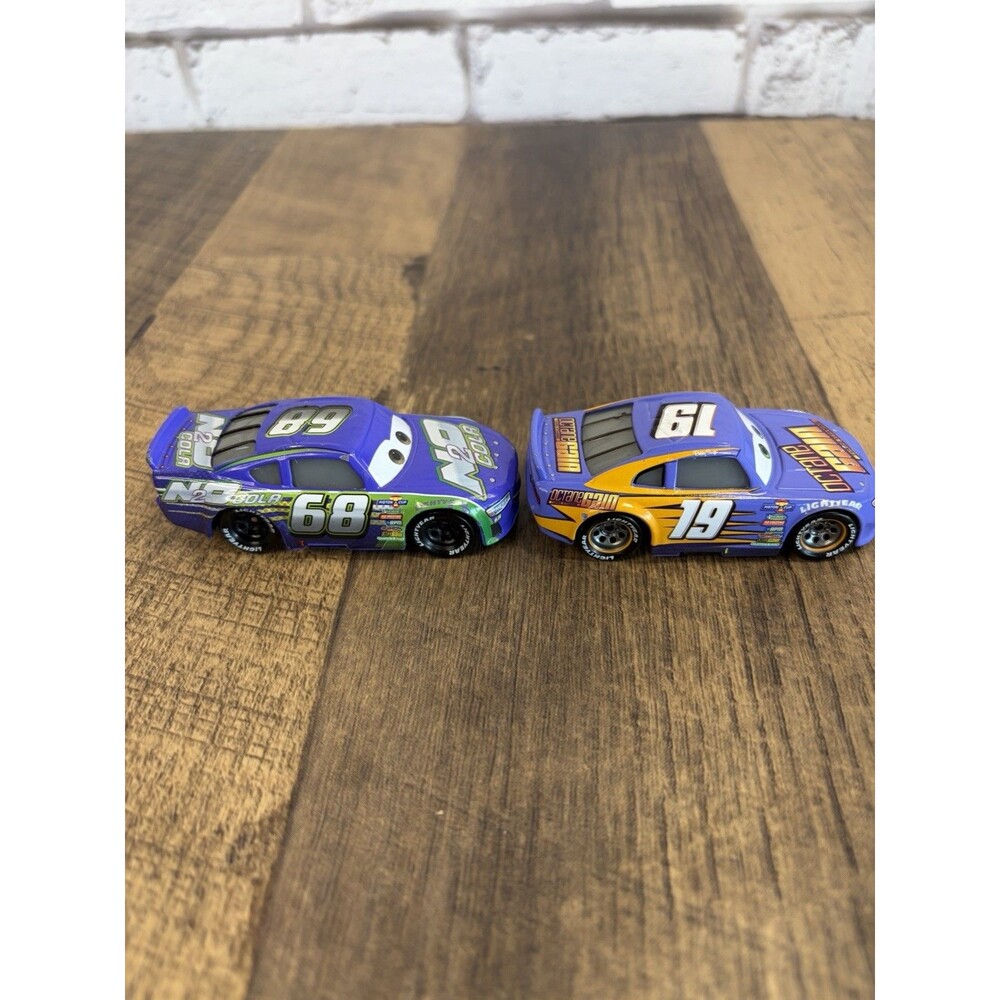 7 Disney Pixar Cars Hicks Depost McQueen N2O Cola Swift Finn Hippie Van 1:55 - Picture 9 of 16